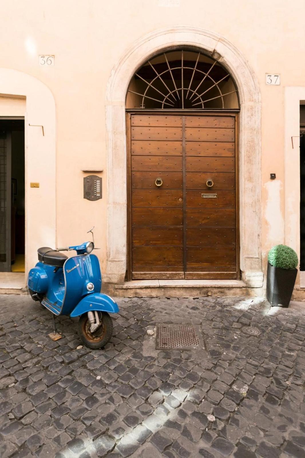 Balestrari Boutique Apartment Rome Bagian luar foto